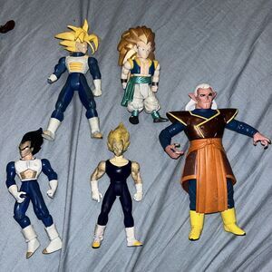 Dragon Ball Z Action Figure Lot Irwin, Kibito Vegeta Super Saiyan B1